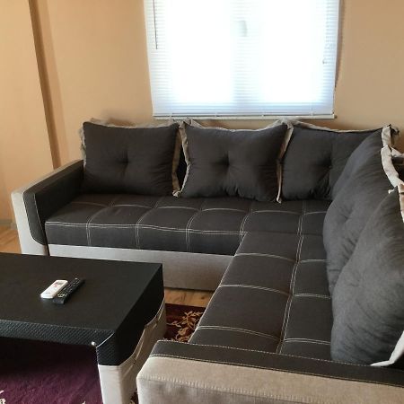 Apartments Ismy Улцин Екстериор снимка