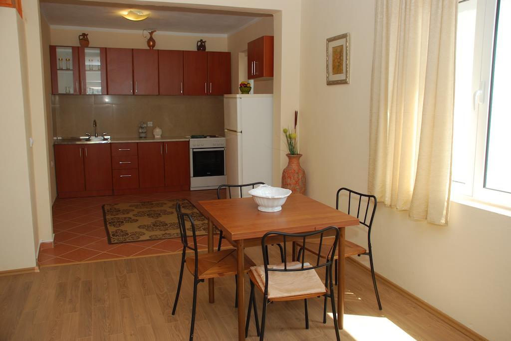Apartments Ismy Улцин Стая снимка