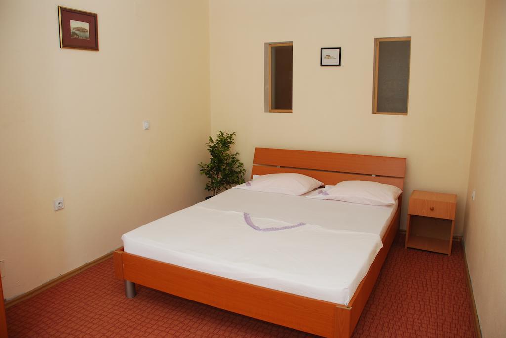 Apartments Ismy Улцин Стая снимка