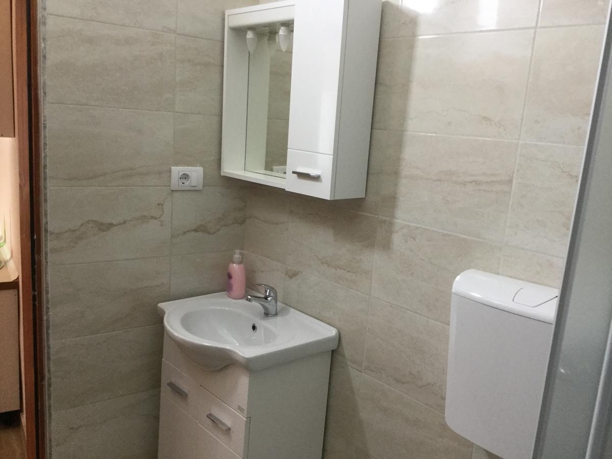 Apartments Ismy Улцин Екстериор снимка